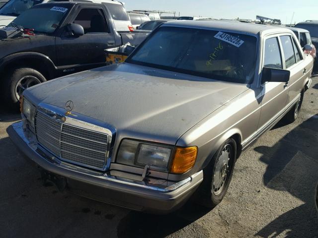 WDBCA39E6MA605701 - 1991 MERCEDES-BENZ 560 SEL GOLD photo 2