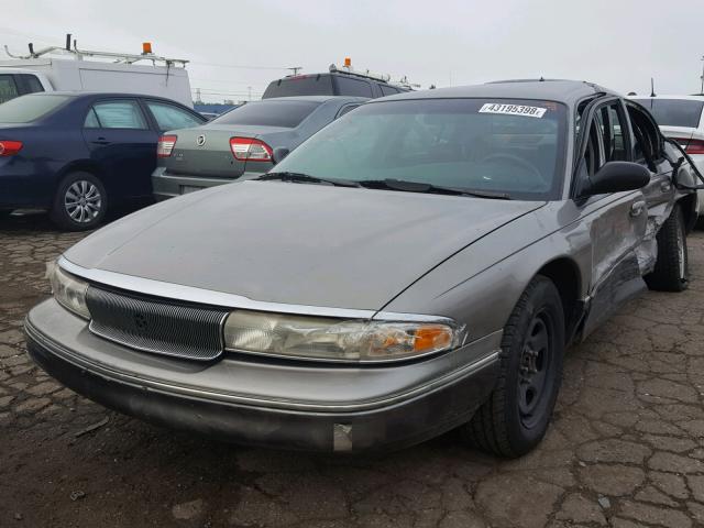 2C3HC46F0TH100858 - 1996 CHRYSLER NEW YORKER 灰色 照片 2