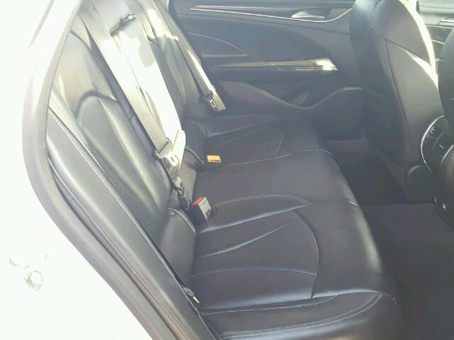 1G4ZP5SS7HU179975 - 2017 BUICK LACROSSE E SILVER photo 6