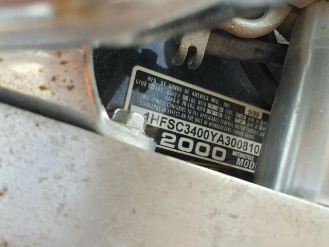 1HFSC3400YA300810 - 2000 HONDA GL1500 C/2 BLACK photo 10