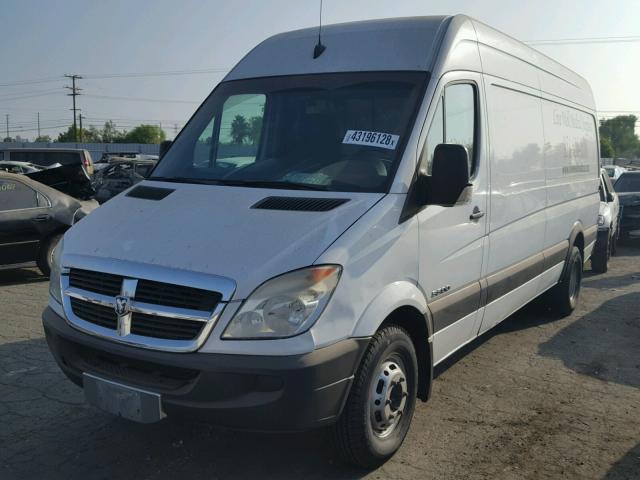 WD0PF445985268321 - 2008 DODGE SPRINTER 3 WHITE photo 2