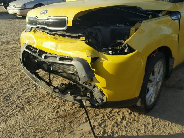 KNDJP3A51F7197045 - 2015 KIA SOUL + YELLOW photo 9