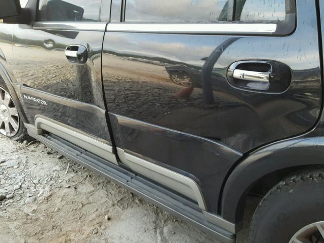 5LMFU28R33LJ09948 - 2003 LINCOLN NAVIGATOR 黑色 照片 9