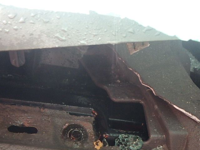 1G8AJ52F84Z166519 - 2004 SATURN ION LEVEL BURGUNDY photo 8