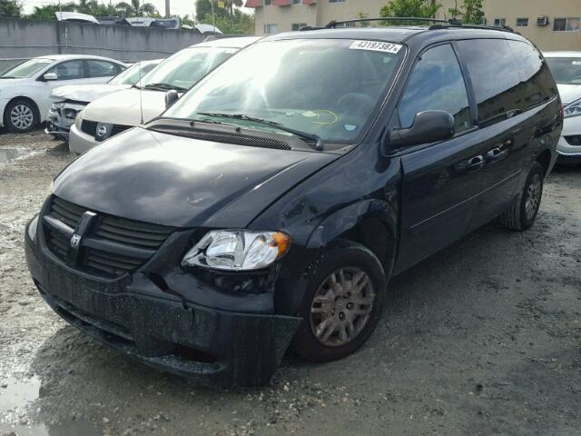 2D4GP24R65R138009 - 2005 DODGE GRAND CARA BLACK photo 2