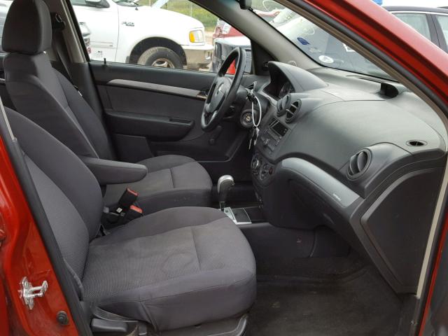 KL1TD5DE2AB132047 - 2010 CHEVROLET AVEO LS RED photo 5