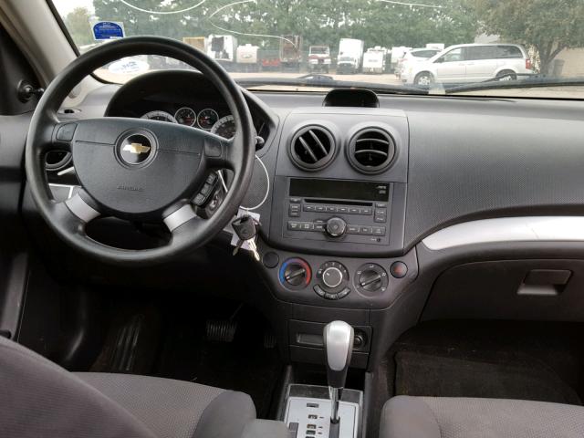 KL1TD5DE2AB132047 - 2010 CHEVROLET AVEO LS RED photo 9