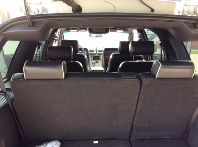 5LMFU27536LJ23464 - 2006 LINCOLN NAVIGATOR Gümüş fotoğraf 6