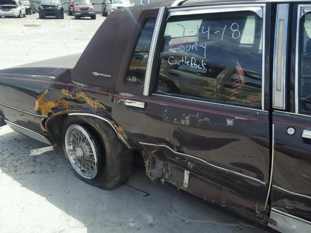 1G1BU51H1JA168099 - 1988 CHEVROLET CAPRICE CL 栗色 照片 9