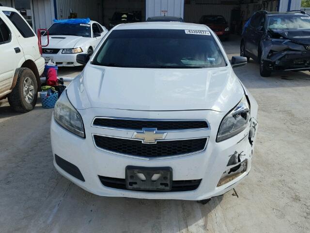 1G11B5SA6DF183420 - 2013 CHEVROLET MALIBU LS WHITE photo 9