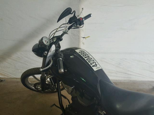 5VPAB16DX53007866 - 2005 VICTORY MOTORCYCLES VEGAS 8-BA BLACK photo 5