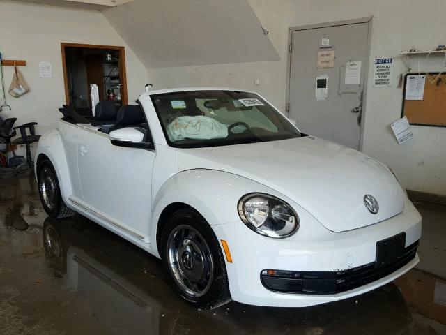 3VW507AT0GM813463 - 2016 VOLKSWAGEN BEETLE S/S WHITE photo 1