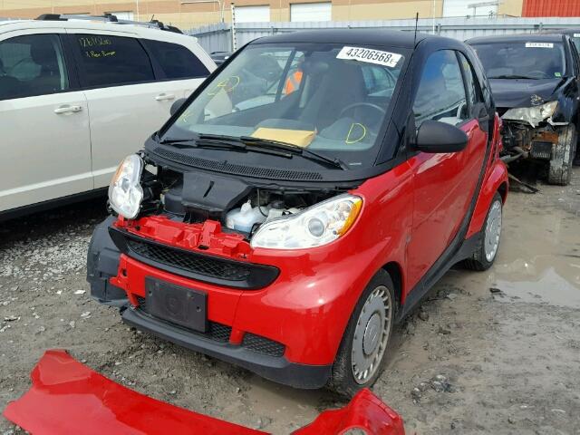 WMEEJ3BAXAK384936 - 2010 SMART FORTWO PUR RED photo 2