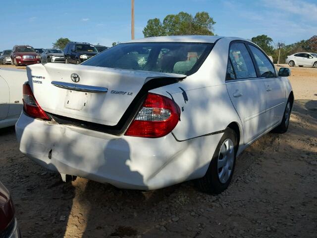 4T1BE32K42U082414 - 2002 TOYOTA CAMRY LE WHITE photo 4
