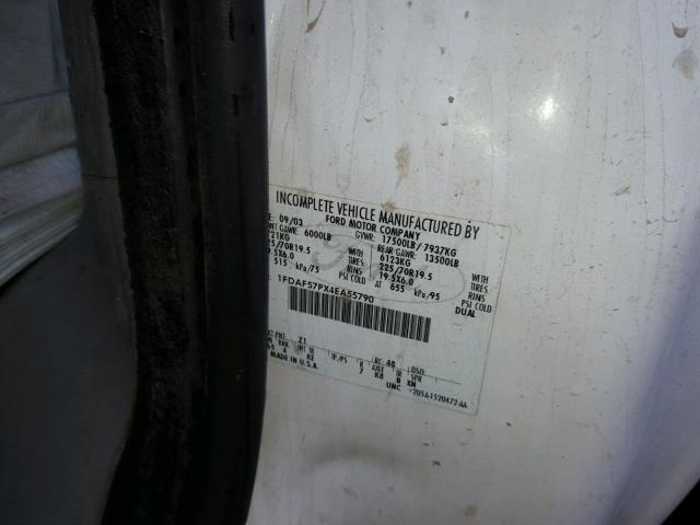 1FDAF57PX4EA55790 - 2004 FORD F550 SUPER WHITE photo 10