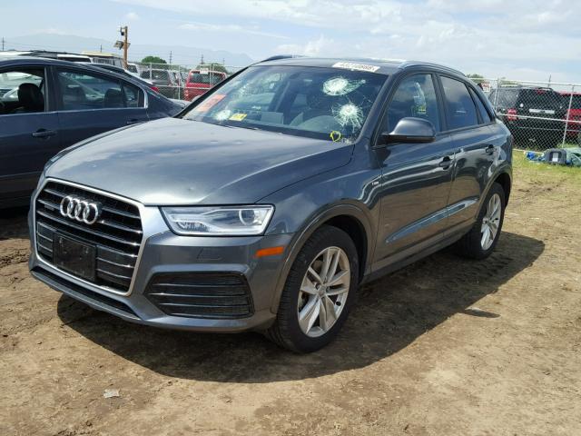 WA1ECCFS7JR014640 - 2018 AUDI Q3 PREMIUM GRAY photo 2