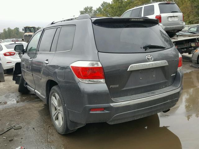 5TDDK3EH8CS114390 - 2012 TOYOTA HIGHLANDER GRAY photo 3