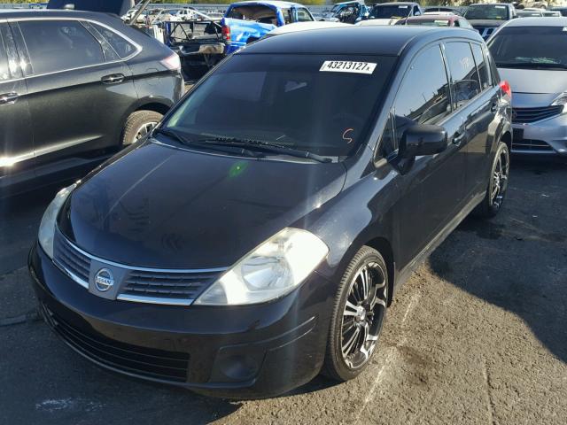 3N1BC13E39L356250 - 2009 NISSAN VERSA S BLACK photo 2