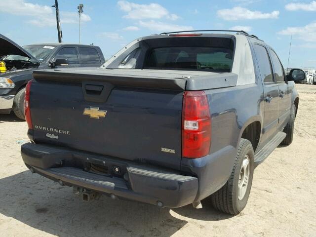 3GNEC12017G282775 - 2007 CHEVROLET AVALANCHE BLUE photo 4