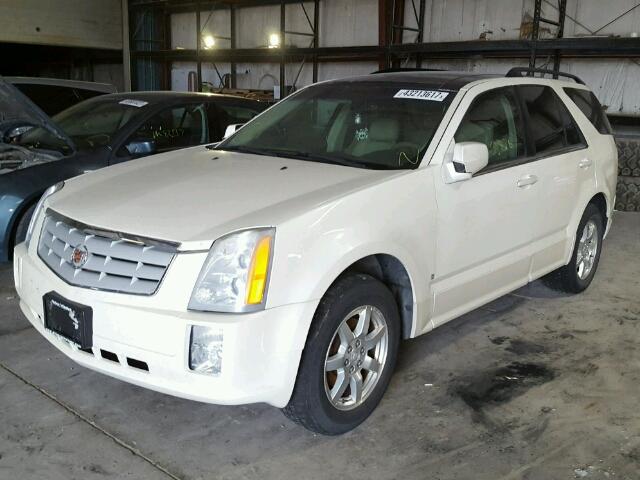 1GYEE637970168386 - 2007 CADILLAC SRX WHITE photo 2