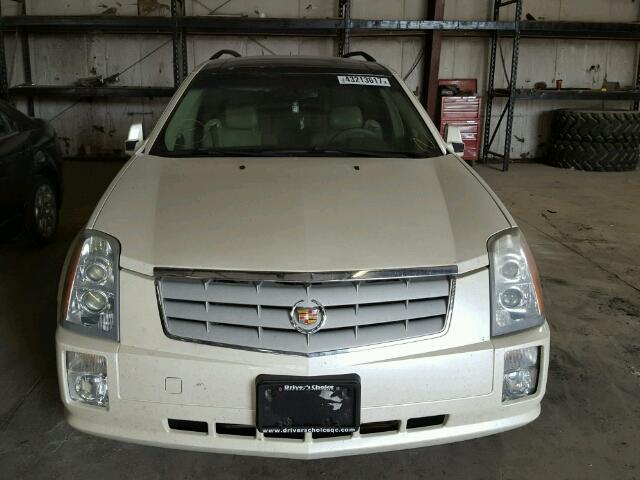 1GYEE637970168386 - 2007 CADILLAC SRX WHITE photo 9