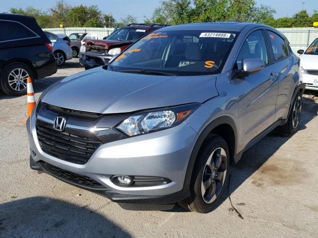 3CZRU6H5XJG718788 - 2018 HONDA HR-V EX SILVER photo 2