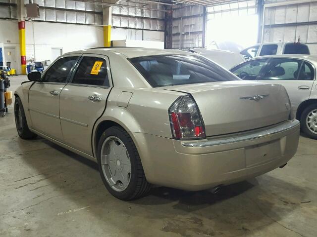 2C3KA63H06H377589 - 2006 CHRYSLER 300C GOLD photo 3