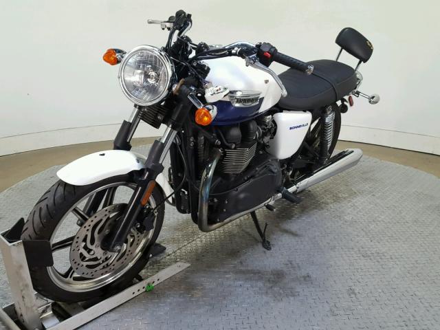 SMT900K17ET616511 - 2014 TRIUMPH MOTORCYCLE BONNEVILLE WHITE photo 4