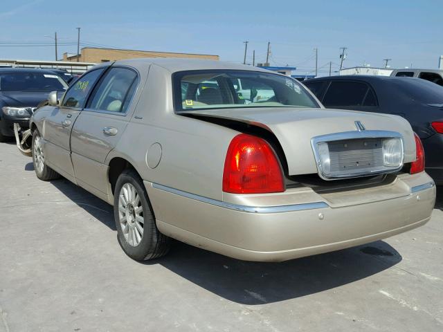 1LNHM81WX5Y615376 - 2005 LINCOLN TOWN CAR S TAN photo 3