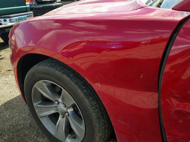 2C3CDXBG0FH879514 - 2015 DODGE CHARGER SE RED photo 10
