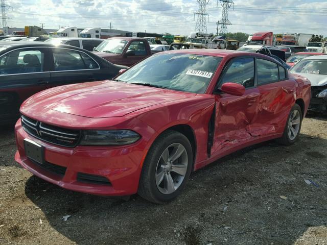 2C3CDXBG0FH879514 - 2015 DODGE CHARGER SE RED photo 2
