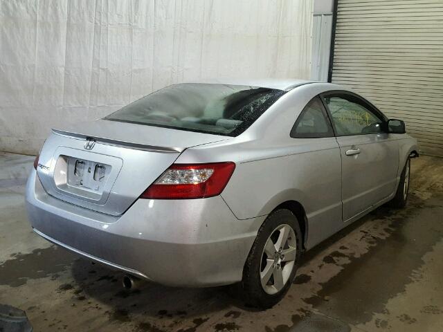 2HGFG12898H517501 - 2008 HONDA CIVIC EX SILVER photo 4