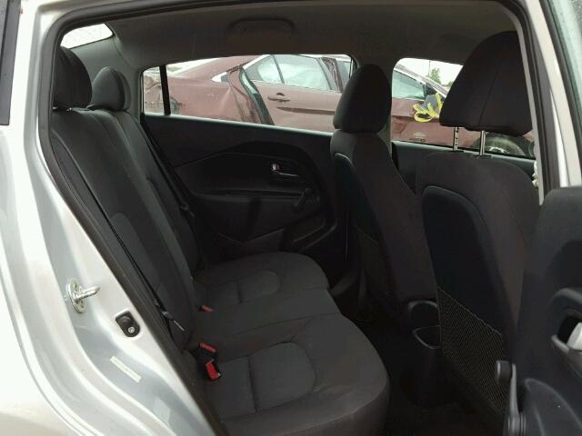 KNADM4A38F6454506 - 2015 KIA RIO LX Արծաթագույն լուսանկար 6