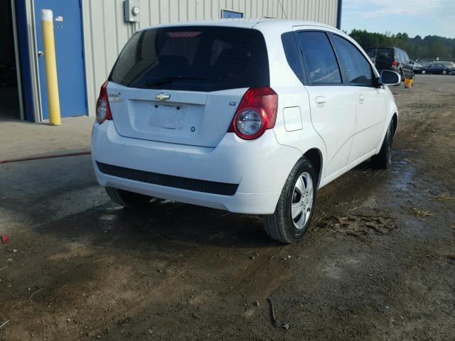 KL1TD6DE8BB141195 - 2011 CHEVROLET AVEO WHITE photo 4