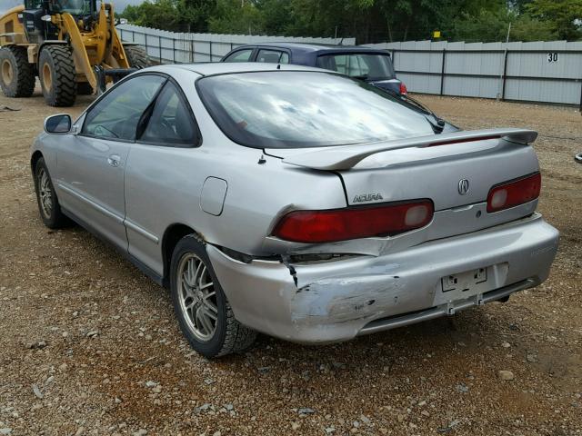 JH4DC4460YS000724 - 2000 ACURA INTEGRA GS SILVER photo 3