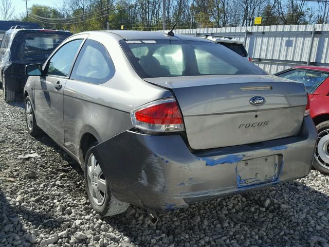 1FAHP32N18W289283 - 2008 FORD FOCUS S/SE GRAY photo 3