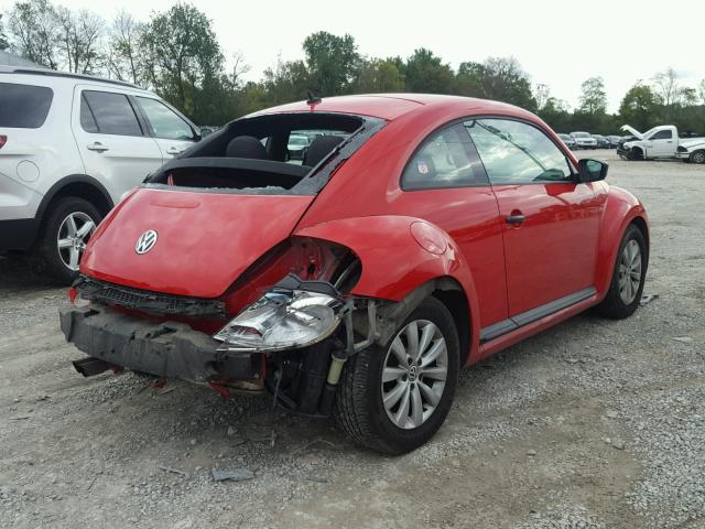 3VWF17ATXEM634393 - 2014 VOLKSWAGEN BEETLE RED photo 4