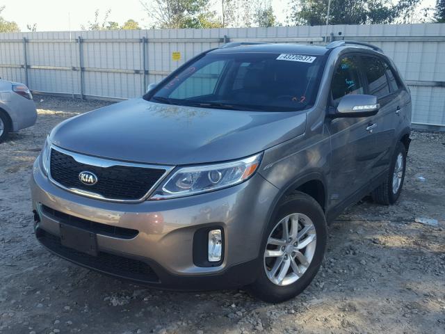 5XYKT3A63FG643577 - 2015 KIA SORENTO LX CHARCOAL photo 2