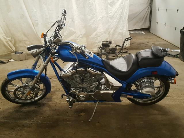 JH2SC6102CK200279 - 2012 HONDA VT1300 CX BLUE photo 9