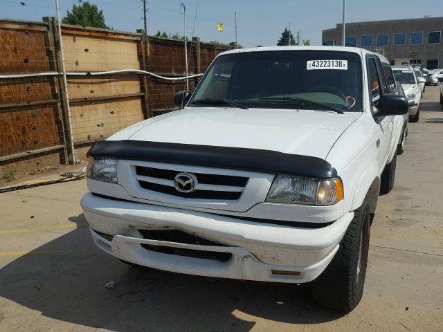 4F4ZR47E02TM16452 - 2002 MAZDA B4000 CAB WHITE photo 9