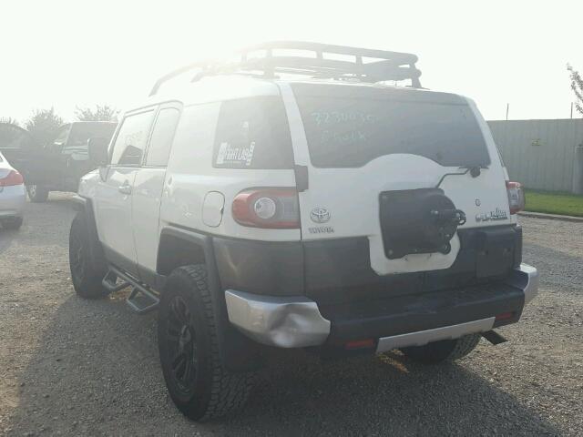 JTEBU4BF1CK145414 - 2012 TOYOTA FJ CRUISER WHITE photo 3