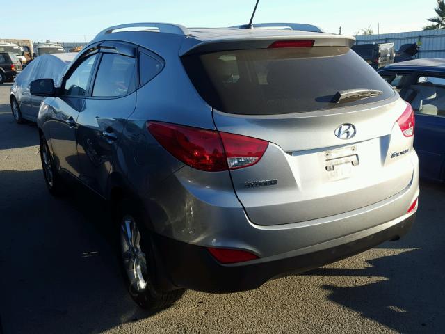 KM8JU3AC4DU771283 - 2013 HYUNDAI TUCSON GLS SILVER photo 3