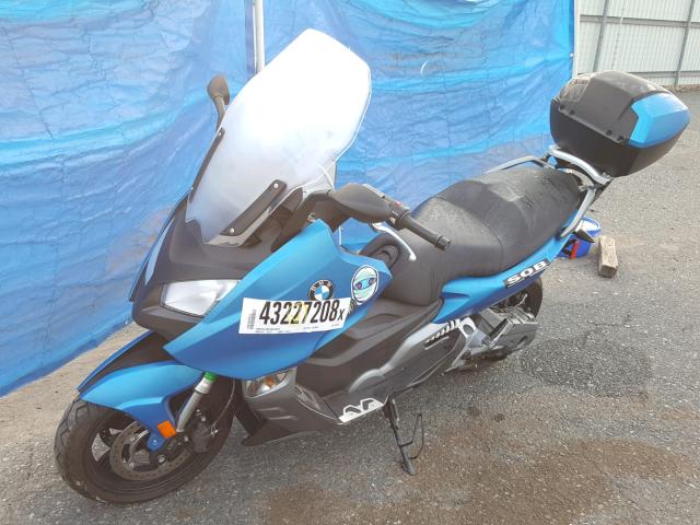 WB1013204DZC93446 - 2013 BMW C600 SPORT BLUE photo 2