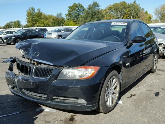 WBAVC73537KP33166 - 2007 BMW 328 BLACK photo 2