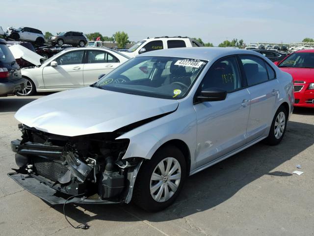 3VW2K7AJ2EM254894 - 2014 VOLKSWAGEN JETTA BASE 银色 照片 2