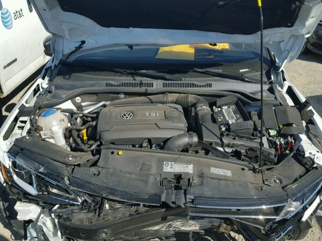 3VWD17AJ0GM266427 - 2016 VOLKSWAGEN JETTA SPOR WHITE photo 7