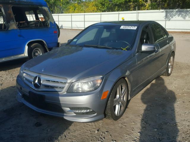 WDDGF8BB5BR174760 - 2011 MERCEDES-BENZ C GRAY photo 2