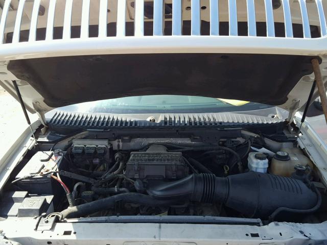 5LMFU27526LJ17798 - 2006 LINCOLN NAVIGATOR კრემისფერი ფოტო 7