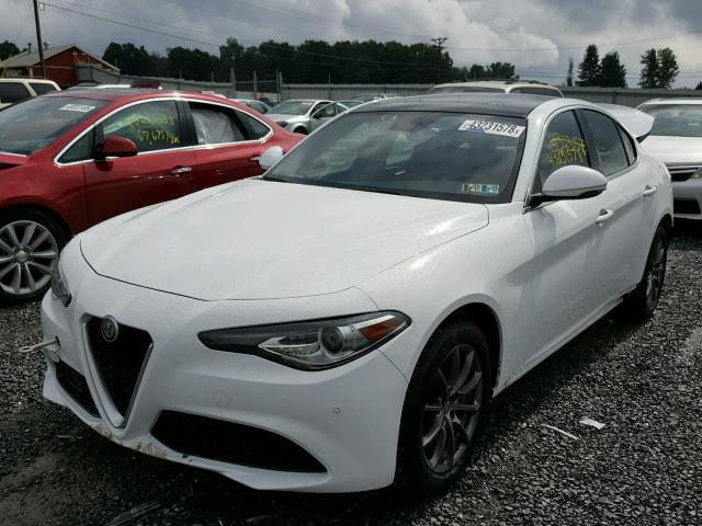 ZARFAEDN0J7573960 - 2018 ALFA ROMEO GIULIA Q4 WHITE photo 2