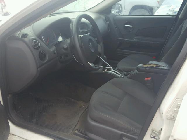 2G2WP522X51234177 - 2005 PONTIAC GRAND PRIX WHITE photo 5